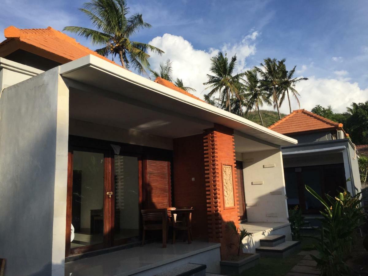 Satria House Amed Hotel Exterior photo